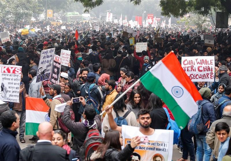 صدها هزار نفر از مردم هند در اعتراض به تصویب قانون تبعیض مذهبی باز هم به خیابان ها آمدند