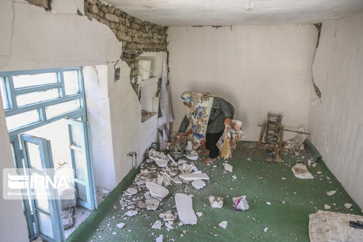 خبرنگاران زلزله در شرق گلستان مردم را به بیرون خانه ها کشاند