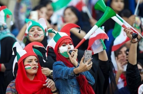 شرح درباره ورود زنان به استادیوم در مشهد