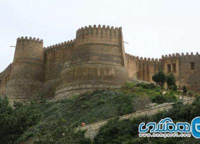 ماجرای تخریب دیوارهای قلعه فلک الافلاک و کابل کشی این دیوارها چیست؟